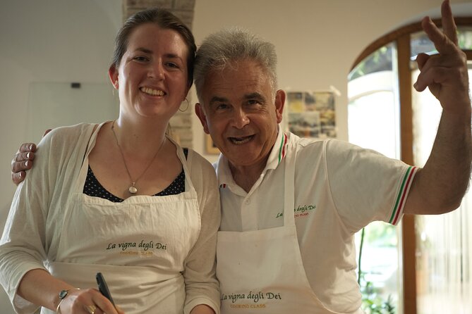 Amalfi Coast Farmhouse: Pizza & Mozzarella Making Class - Who should book this experience?