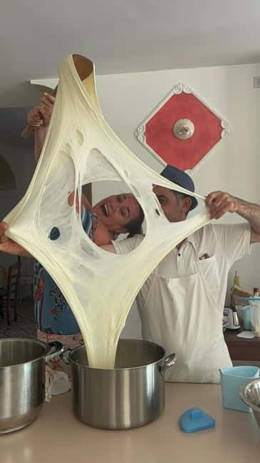 Amalfi Coast: Mozzarella, Pasta and Tiramisù Cooking Class - Arriving at the farm in Pianillo