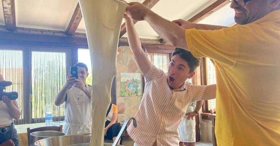 Amalfi Cooking class: Tiramisù, mozzarella and Pasta - Tiramisù adds a sweet finish