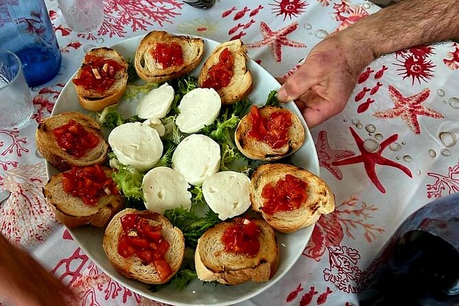 Amalfi: lezione di cucina su pasta, mozzarella e tiramisù - What the $84.29 price really covers