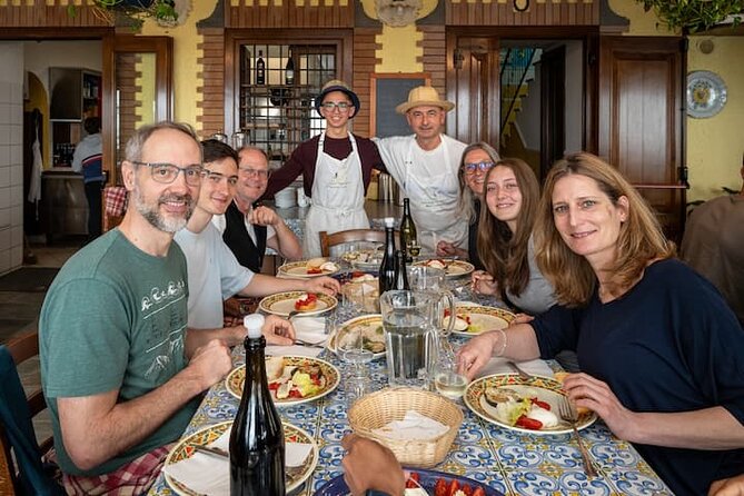 Amalfi: Milk cows, make pasta, mozzarella and tiramisu! - What the three-hour schedule feels like