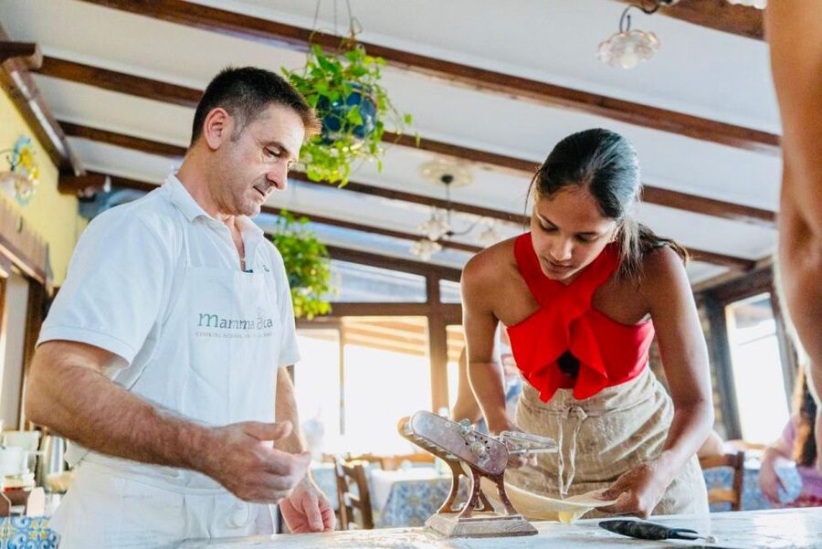 Amalfi: Mozzarella, Fettuccine, and Tiramisù Cooking Class - What this Amalfi Coast cooking class is really like