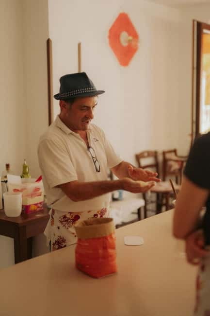 Amalfi: Tagliatelle, Mozzarella & Tiramisù Cooking Workshop - What the $34 price gets you