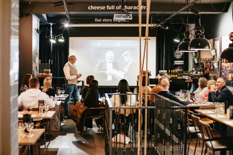 Amsterdam: Dutch Cheese Tasting Experience with Wine - The Old Amsterdam story and the family business