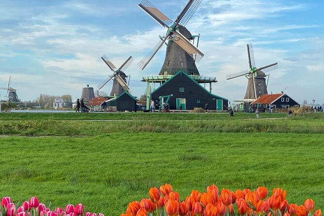 Amsterdam: Experience Edam, a Cheese Tasting, and a Windmill - Edam: the cheese village stop