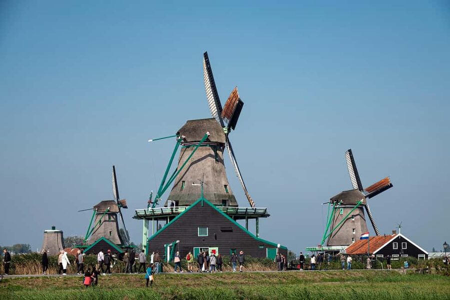 Amsterdam: Experience Zaanse Schans Windmills & Cheese Farm - Getting from Amsterdam to the Zaan River