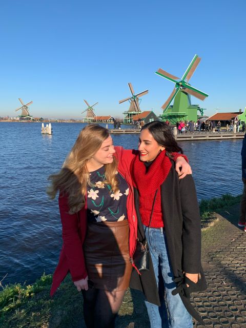 Amsterdam: Guided Zaanse Schans, Windmills & Cheese Tour - From Amsterdam Central Station to Zaanse Schans