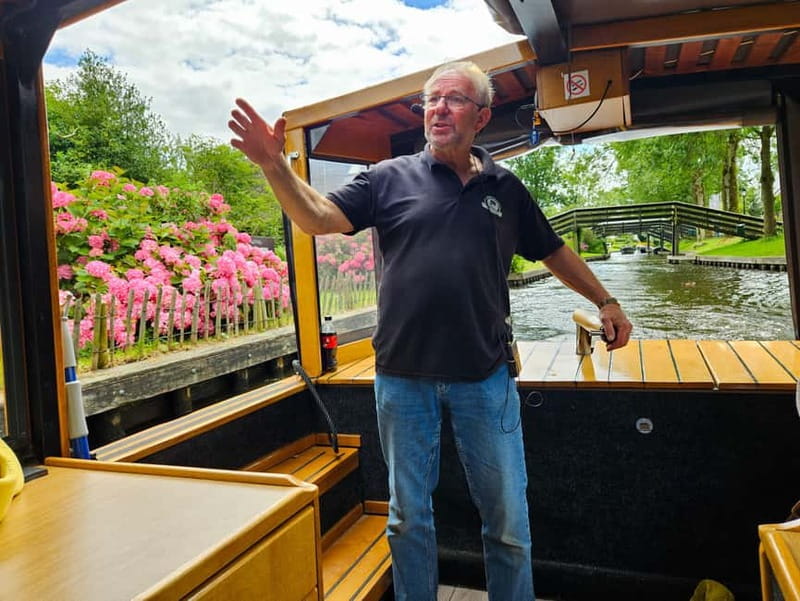 Amsterdam: Live GuideD Giethoorn Boat Tour & Cheese Platter - Key Points Before You Book