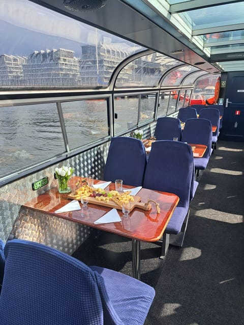 Amsterdam: Luxury Cheese & Wine Canal Cruise - Why this short canal cruise works