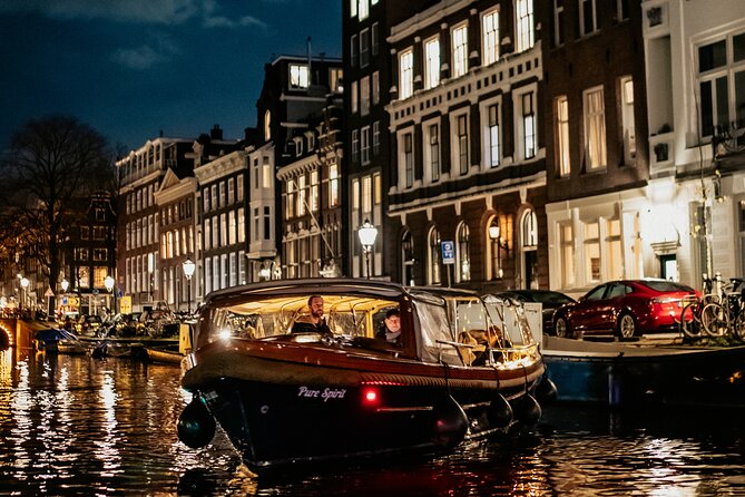 Amsterdam Small-Group Evening Canal Cruise Including Wine, Craft Beer, Cheese - Is $95.58 a fair price?