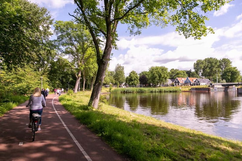 Amsterdam: Windmill, Cheese, and Countryside E-Bike Tour - Zunderdorp and the ride back
