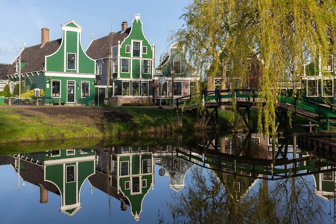 Amsterdam: Windmills, Cheese and Volendam Tour with Video Guide - Is $39.01 good value?
