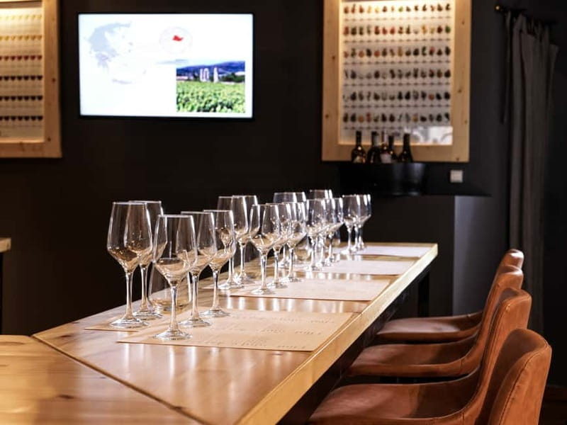 Athens: Acropolis Wine Tasting with Cheese and Olives - Greek wine told through myth and history