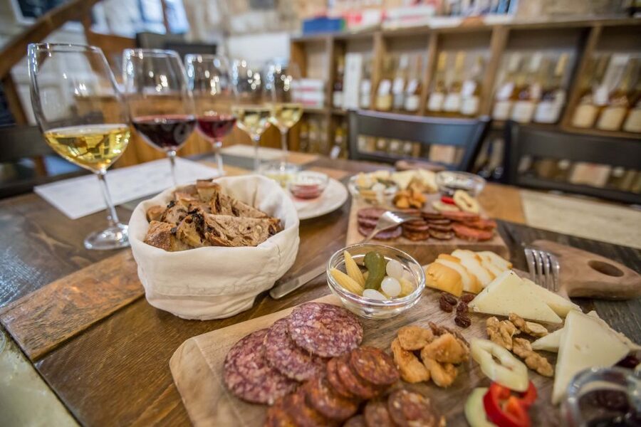 Budapest: Wine, Cheese, and Charcuterie Tasting - Why Hungarian wine deserves an afternoon