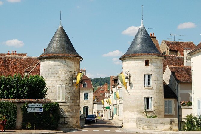 Burgundy Wine & Cheese Tasting Private Day Trip 15 glasses - Key points to know