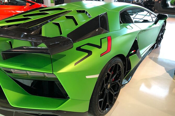 Cars&Food: Lambo, Ferrari, Parmigiano, Balsamic, PrivateTransport - What lunch and tastings really mean