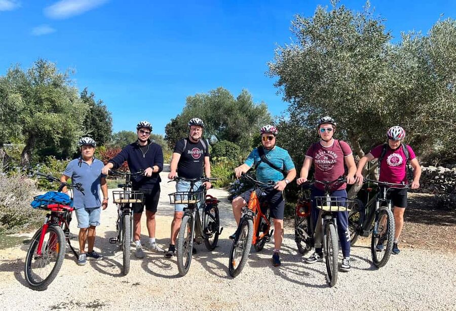Cassano: Alta Murgia E-Bike Ride + Mozzarella Lab - The Apulian Aqueduct Cycle Route