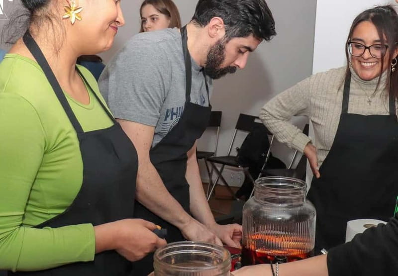 Central Madrid: Sangría Workshop & Tasting with Local Cheese - Making Sangria in Central Madrid