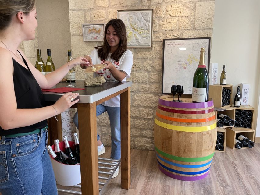 Chablis Wine and Cheese Pairings Clotilde Davenne - Accessibility and the entrance detail to check