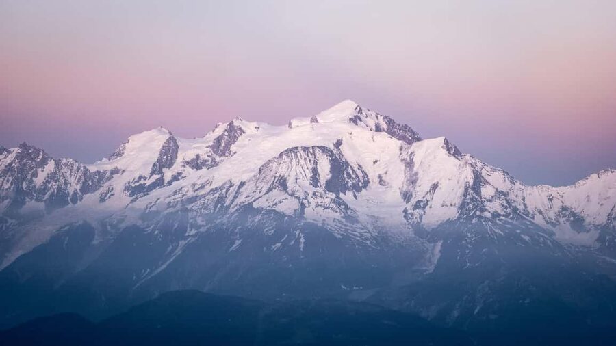 Chamonix: Sunset Hike & Fondue in the Alpine Land with Guide - The first 90 minutes: choosing your pace in the Alps