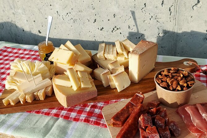 Cheese and chocolate on mountain summit - Should you book Cheese and Chocolate on Mountain Summit?