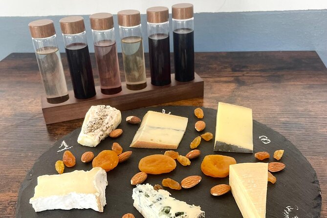 Cheese and Wine Tasting Platter in Saint Martin - Why the digital format can work