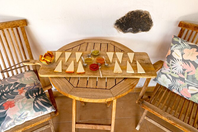 Cheese Making Workshop in Fuerteventura with Breakfast - Practical details that affect your decision