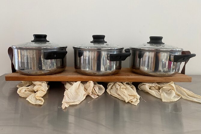 Cheese making workshop next to De Hallen, heart of Amsterdam - The tasting that closes the workshop
