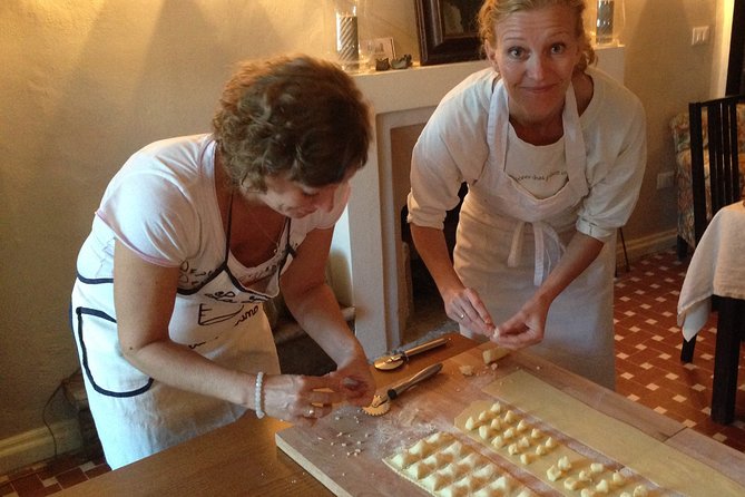 Cheese Tasting, Cooking Class & Farm-to-Table Activity in Tuscany - Picking herbs and vegetables from Ilaria’s garden