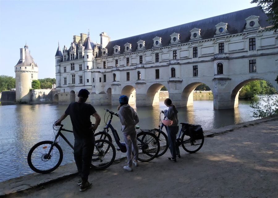 Chenonceau: guided ebike ride and wine & cheese picnic lunch - Reaching Chenonceau by bike