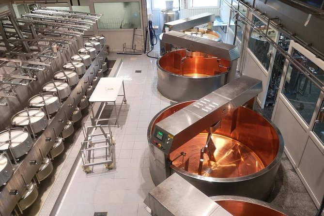 Chocolate, Cheese and Wine Tour in Luzern region - A full day built around Swiss food