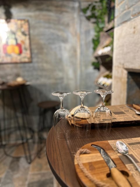 City of Bath: British Wine and Cheese Tasting Experience - Three British cheeses and a generous snack board