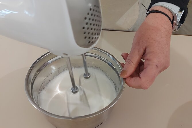 Cooking class with Pasta, mozzarella and Tiramisu with wine - How much value does $72.56 offer?