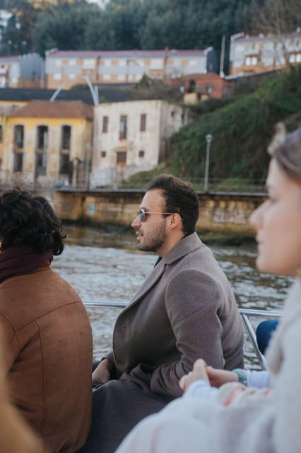 Douro River Cruise with Cheese & Tonic Porto in a Sailboat - The Dom Luís Bridge and Ribeira
