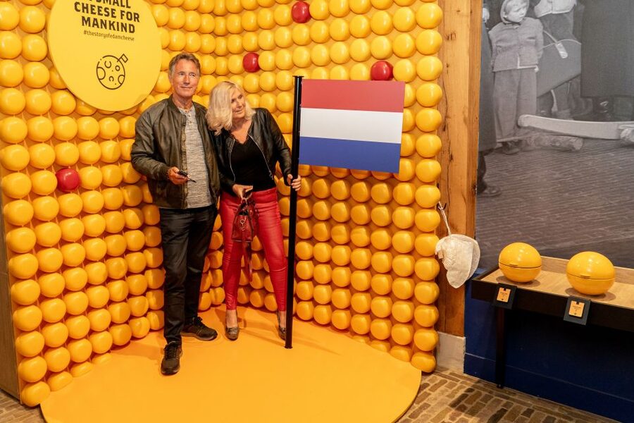 Edam: Edam Cheese Museum Entry Ticket - The cheese tasting at Henri Willig