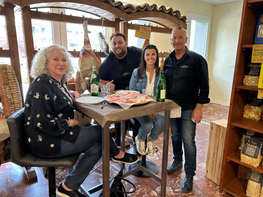 Emila-Romagna: Parmigiano, Prosciutto, Wine & Balsamic Tour - Lambrusco at the winery