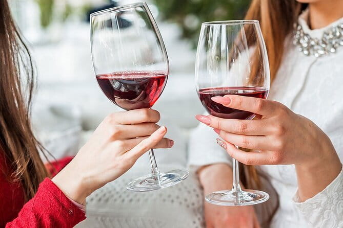 Experience Chianti & Cheese w/ 3 wineries & dairy visit—max 8 pp - Small groups and the van ride