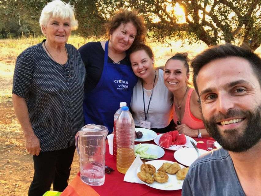 Farm Tour with Cheese-Making, Olive Oil Tasting & Picnic - Understanding extra virgin olive oil