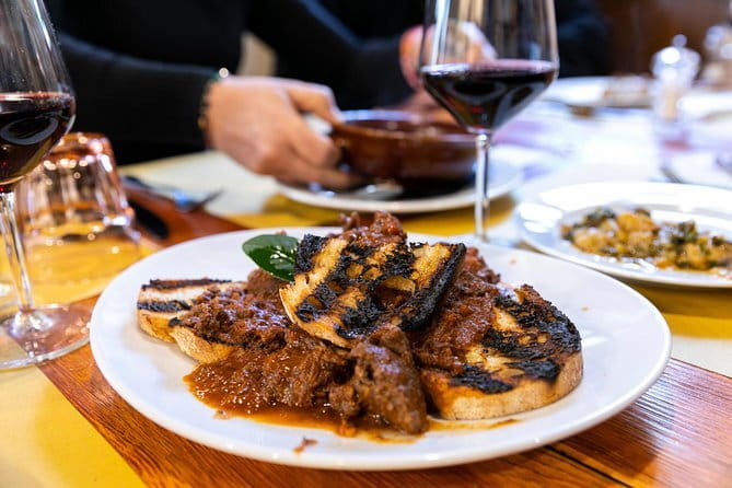 Florence Food Tour of 10+ Authentic Tastings with Cheeses & Wines - Lampredotto: Florence’s famous test of nerve