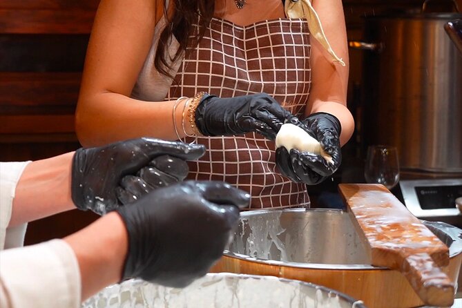Florence: Mozzarella Cheese Making with Wine and food Tastings - Who will enjoy this most