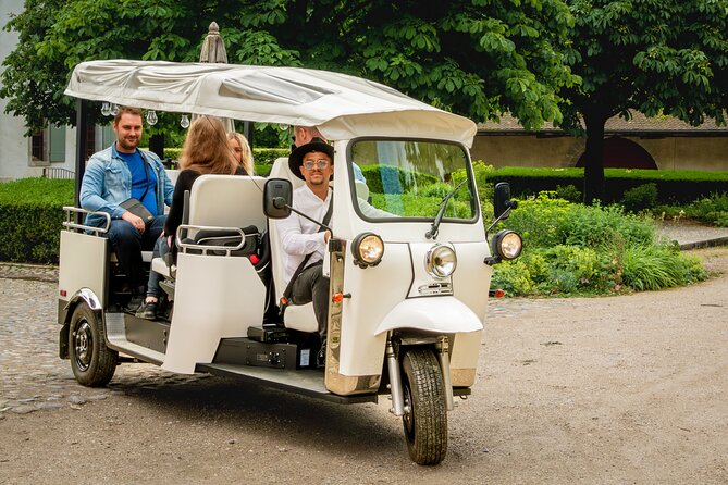 Fondue and wine private Tuk Tuk tour in Geneva - Key points to know before booking