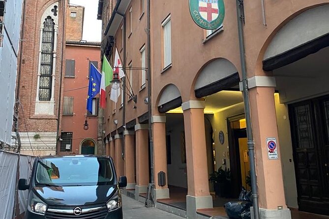 Food Valley: Parmesan, Prosciutto, Balsamic,Wine,Ferrari Day Tour - Lambrusco, lunch, and the most relaxed part of the day