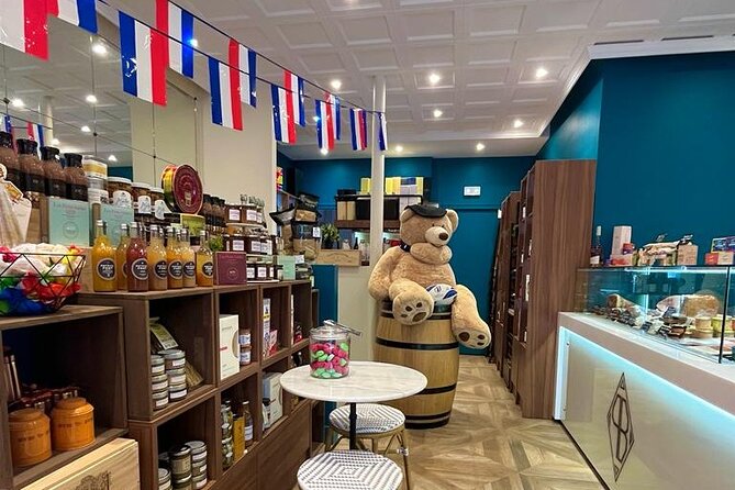 French Wine and Cheese Master Class Near the Eiffel Tower - Who should book this experience?
