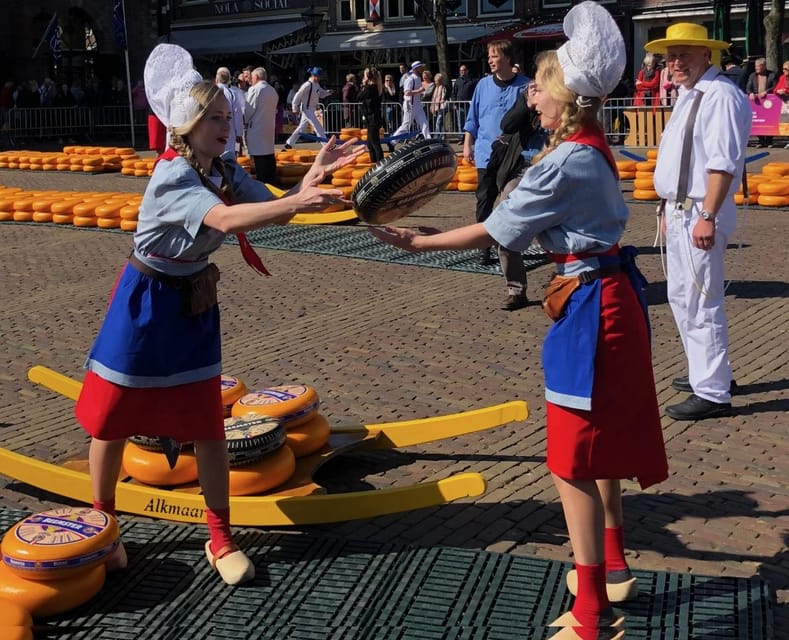 From Amsterdam; Alkmaar Cheese market & Zaanse Schans - What you can realistically do in Alkmaar