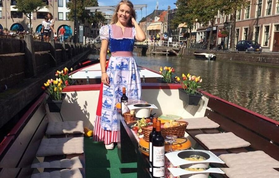 From Amsterdam; Alkmaar Cheese market & Zaanse Schans - Who will enjoy this tour most