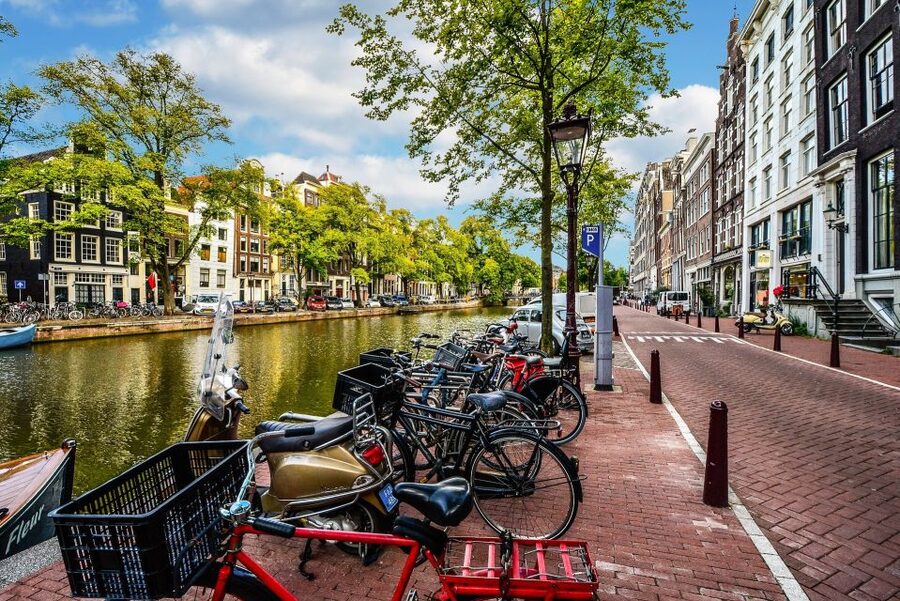 From Brussels: Cheese, Clogs & Windmills Amsterdam Day Trip - The morning ride from Bd de Berlaimont 18
