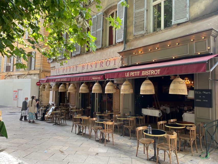 From Marseille: Aix en Provence Wine and Cheese Tour - What to expect in the wine glasses