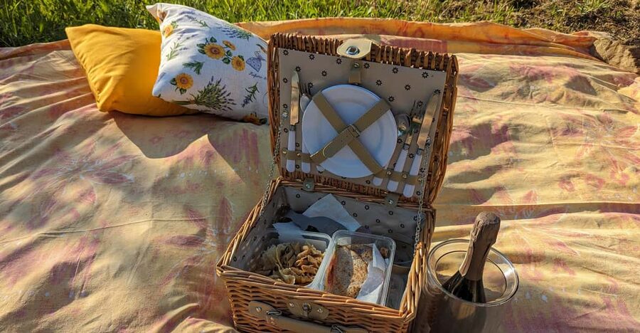 From Parma/Cinque Terre: Truffle & Parmesan Picnic (Tasting) - Does the $73.64 price make sense?