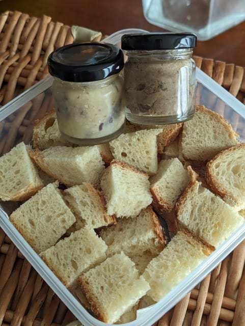 From Parma/Cinque Terre: Truffle & Parmesan Picnic (Tasting) - Who should book this experience?