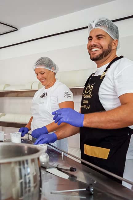 Fuerteventura Goat Cheese Workshop with Transfer from the South - Making your own small goat cheese